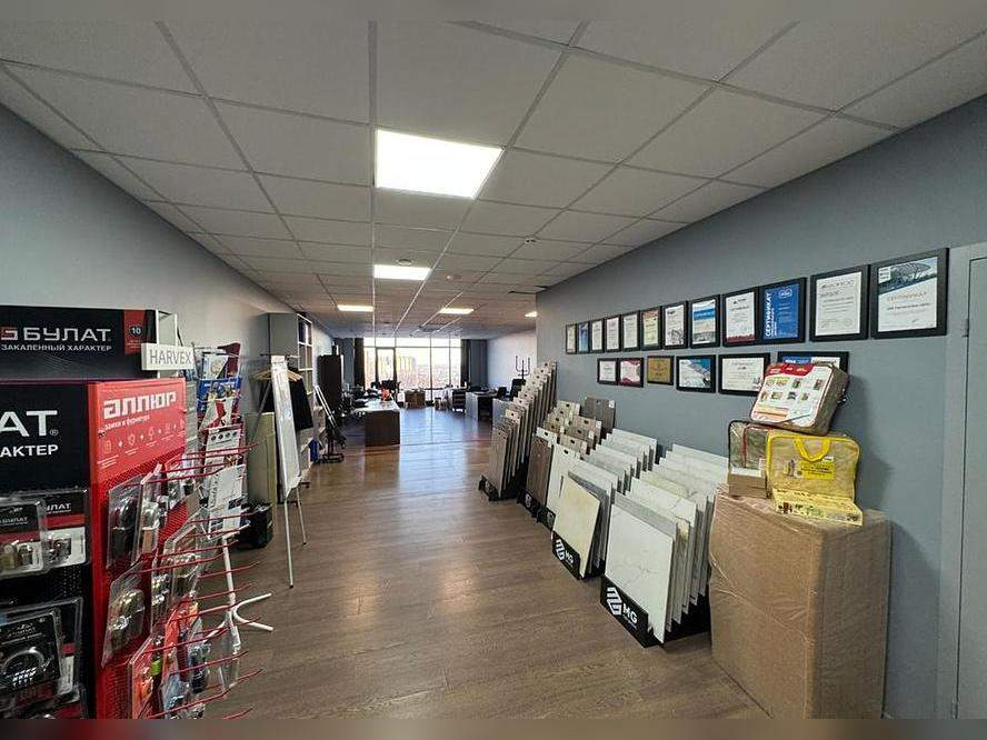 Фото: Продажа офиса 220.1 м2 test