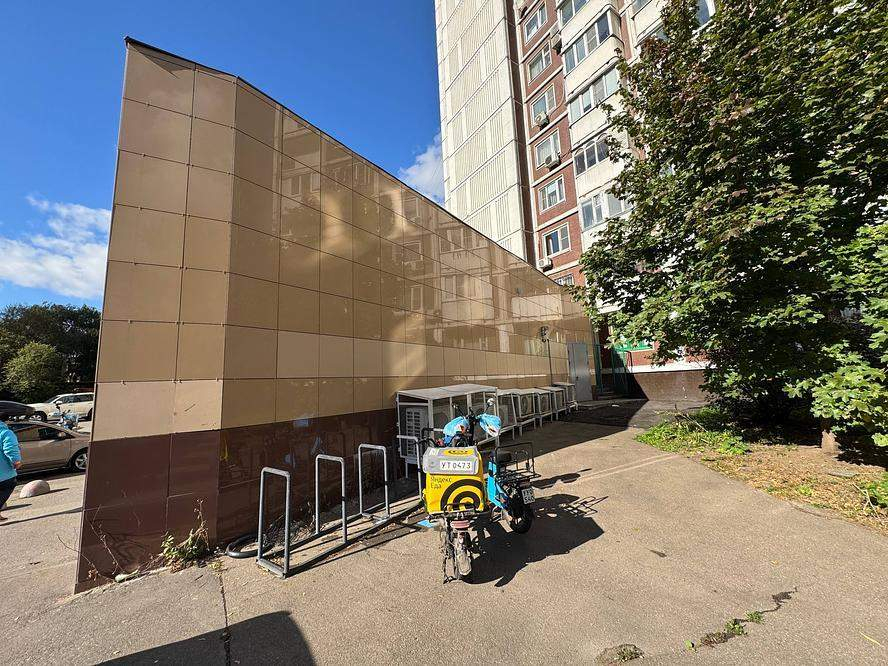 Фото: Торговое помещение 648.2 м2 в аренду test