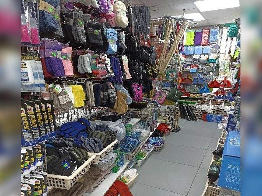 Фото: Торговое помещение 648.2 м2 в аренду test