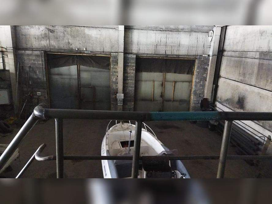 Продам склад 1196.8 м.кв.