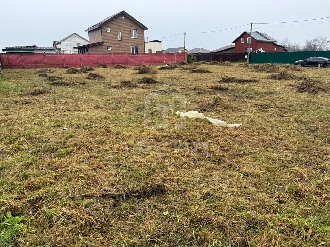 Продам земельный участок 600 м.кв.