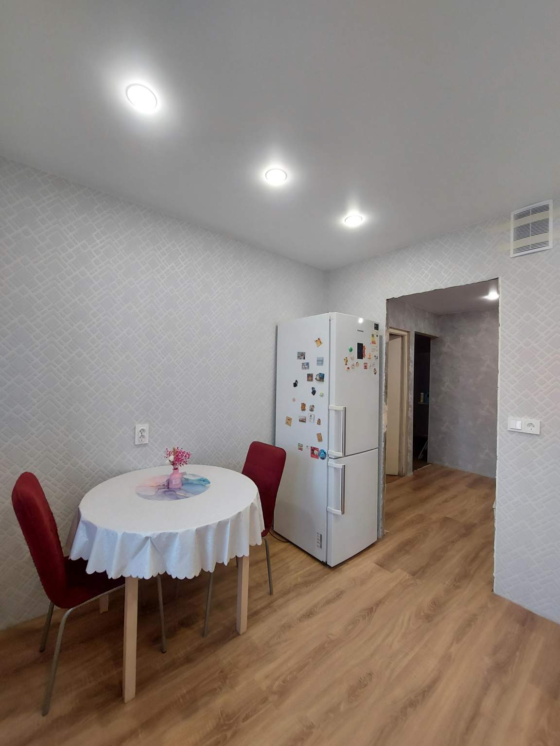 Квартира на продажу в Пскове, Кузбасской Дивизии улица, 40 фото №1