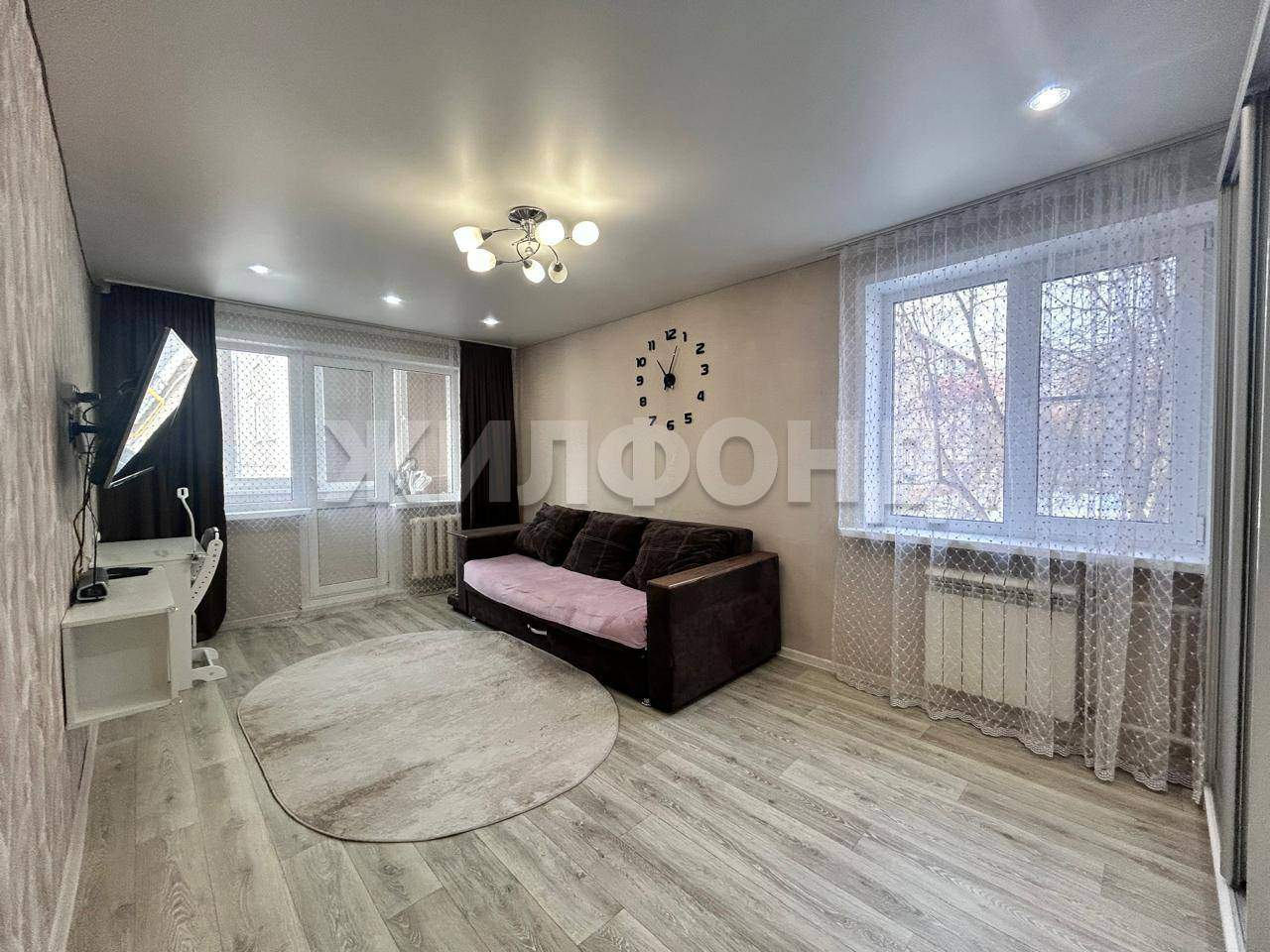 Квартира на продажу в Барнауле, Гущина улица, 73