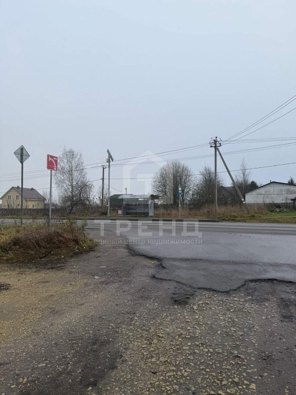 Продам земельный участок 600 м.кв.