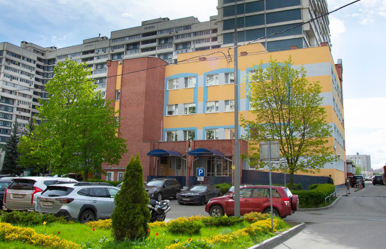 Продам торговое помещение 8847.9 м.кв.