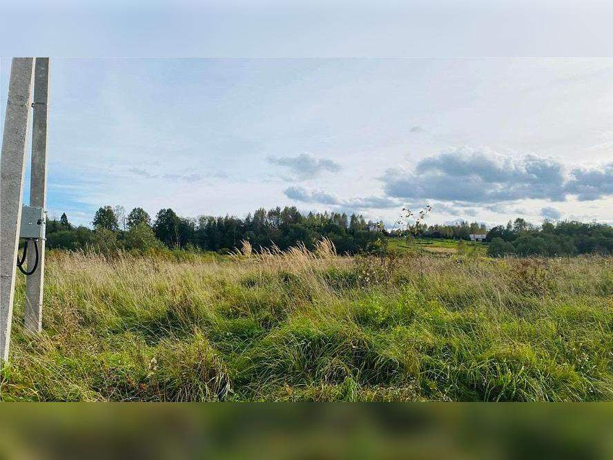 Продам земельный участок 787 м.кв.