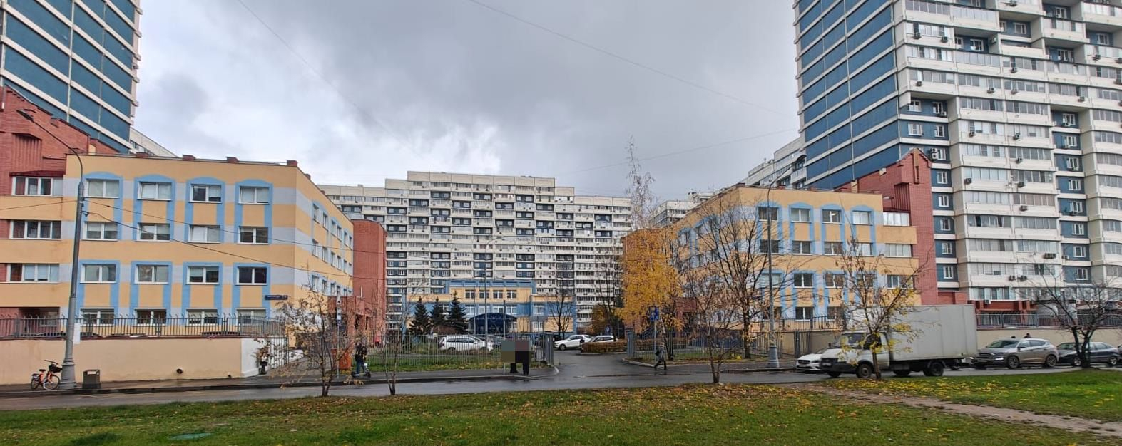 Продам торговое помещение 8847.9 м.кв.