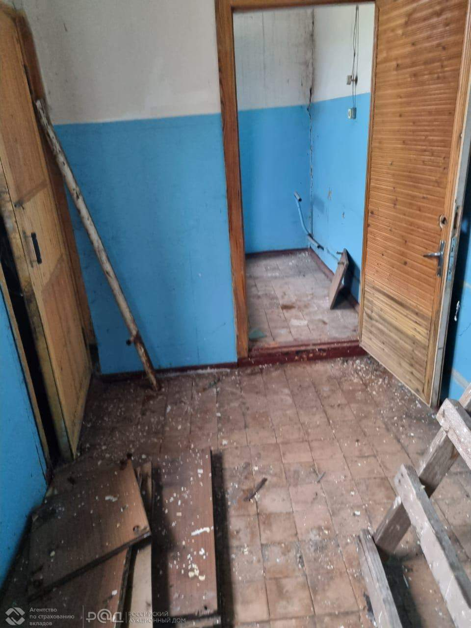 Продам торговое помещение 863.4 м.кв.