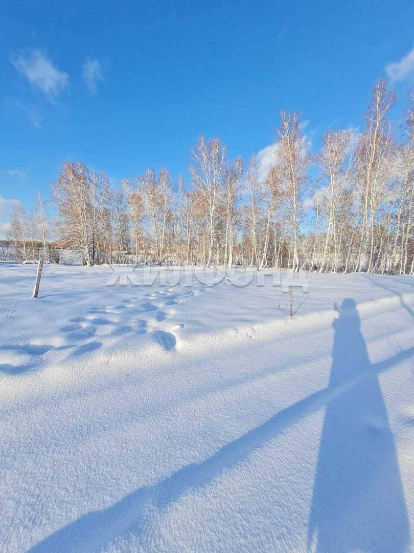 Продам земельный участок 746 м.кв.