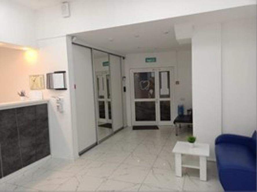 Фото: Торговое помещение 432 м2 в аренду test