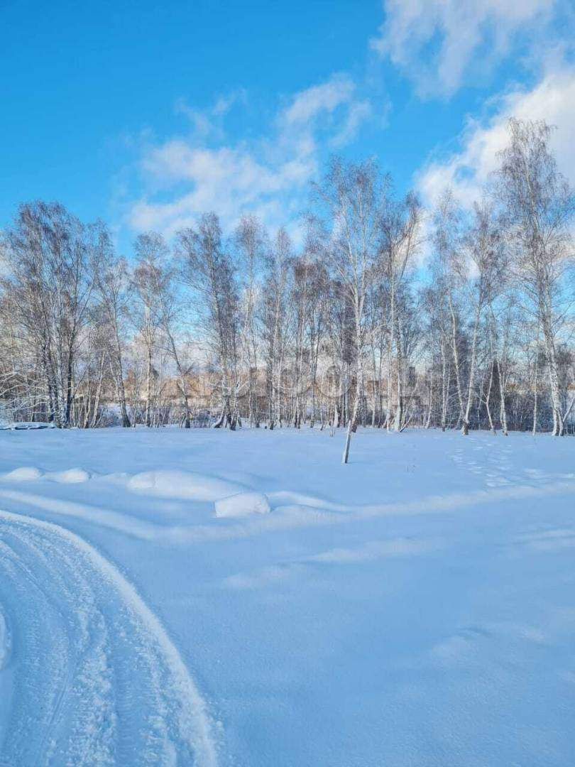 Продам земельный участок 746 м.кв.