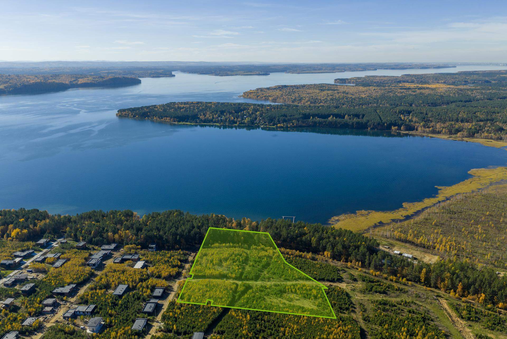 Продам земельный участок 32867 м.кв.