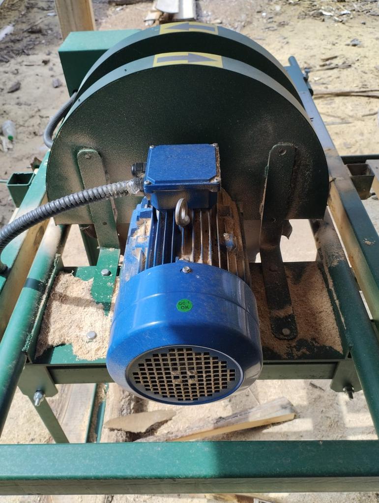 Сдам в аренду производственное помещение 2000 м.кв.