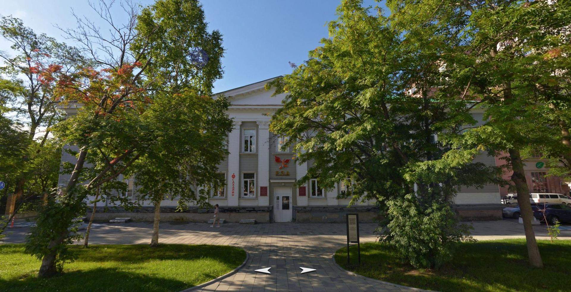 Продам торговое помещение 1440.9 м.кв.