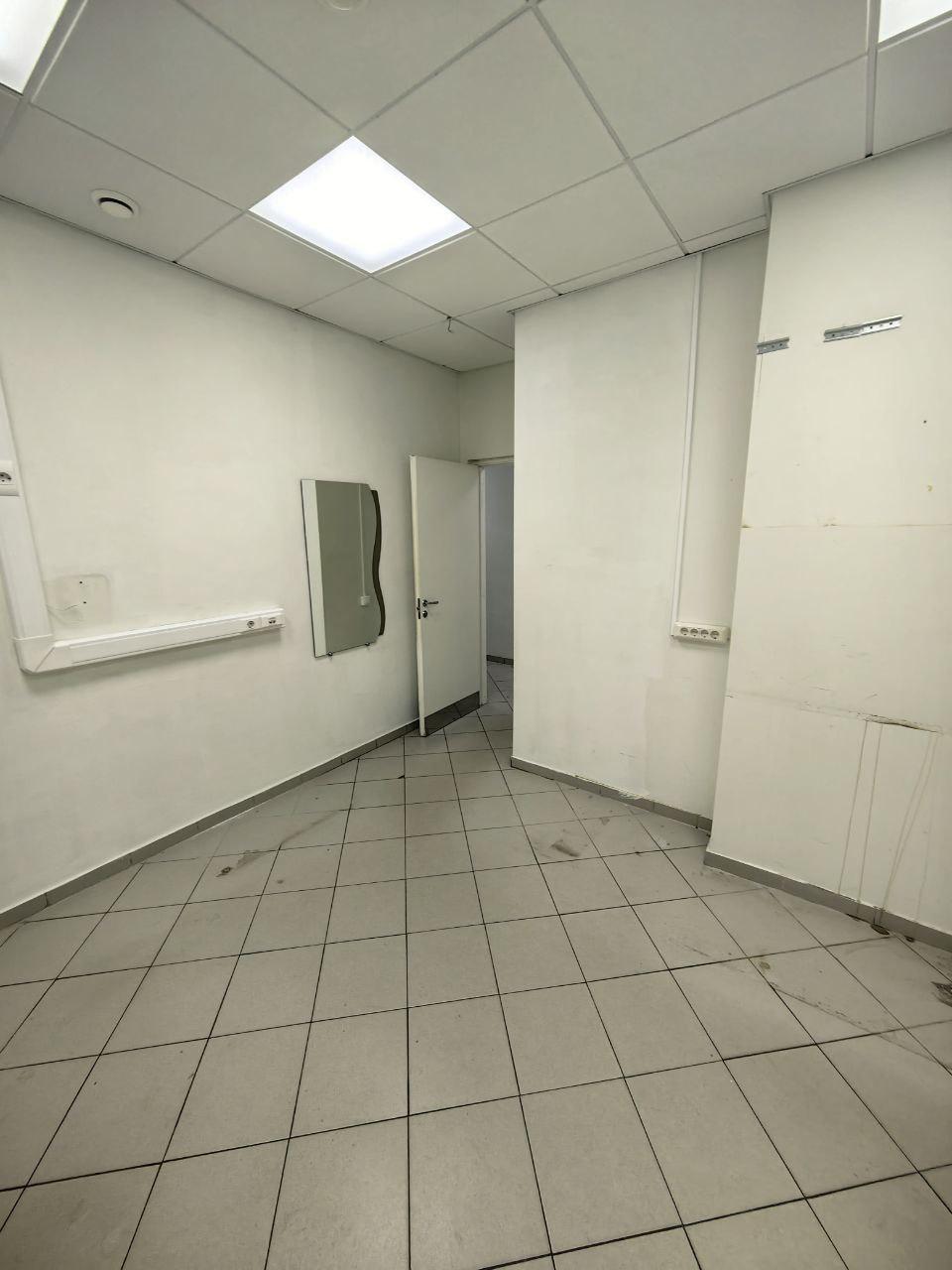 Помещение свободного назначения на продажу в Северодвинске, Приморский бульвар, 30/34 фото №8