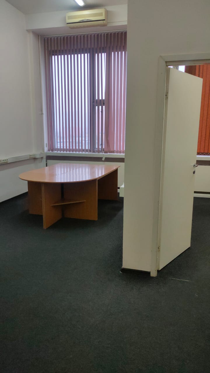 Фото: Аренда офиса 77,3 м2 test