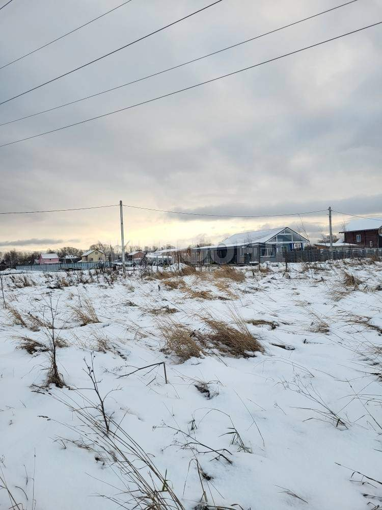 Продам земельный участок 1000 м.кв.