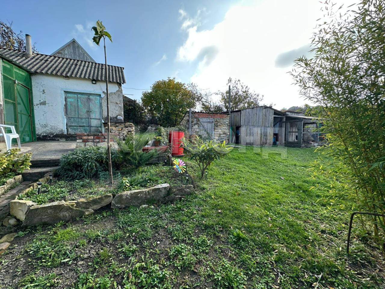 Продам земельный участок 1920 м.кв.