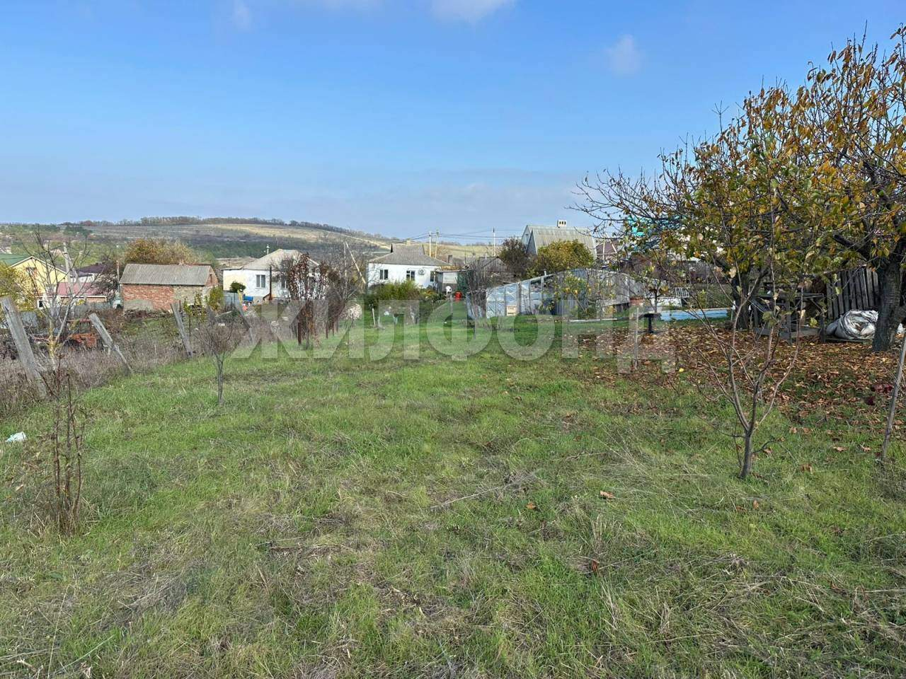 Продам земельный участок 1920 м.кв.