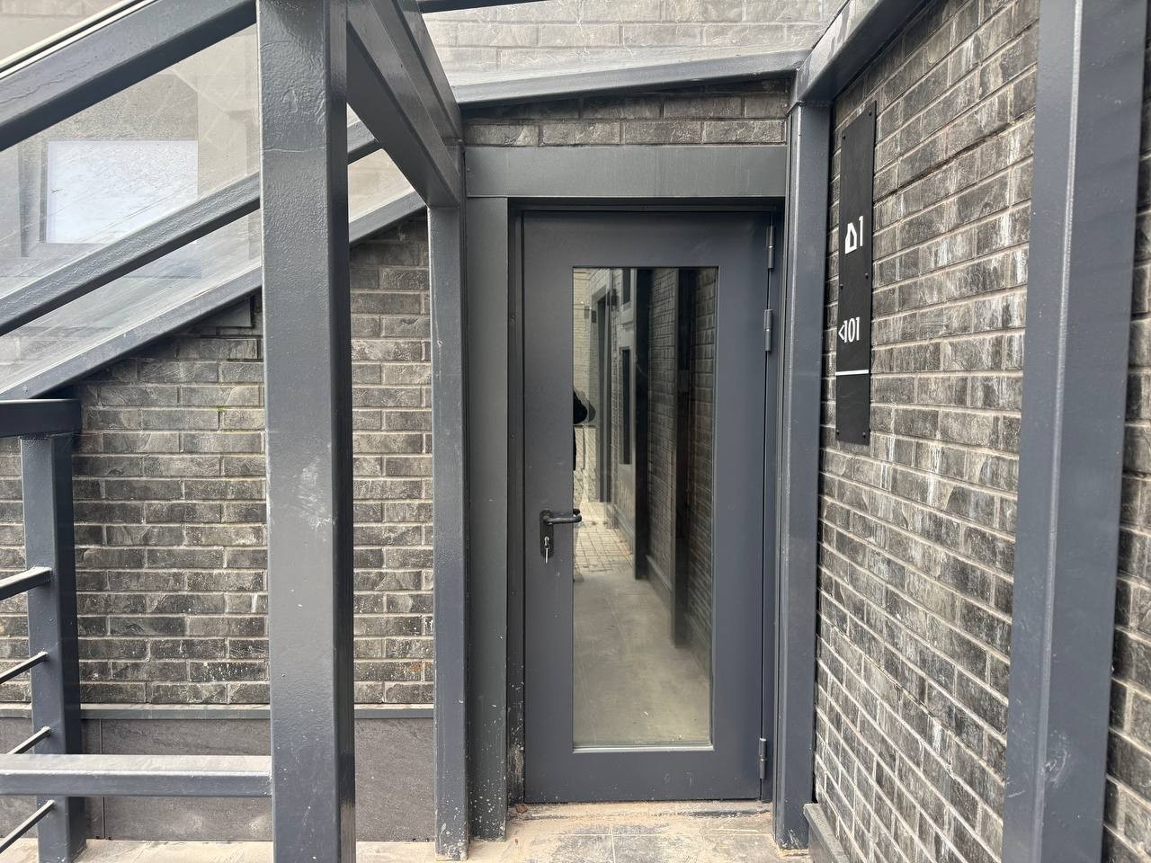 Продам помещение свободного назначения 26.2 м.кв.