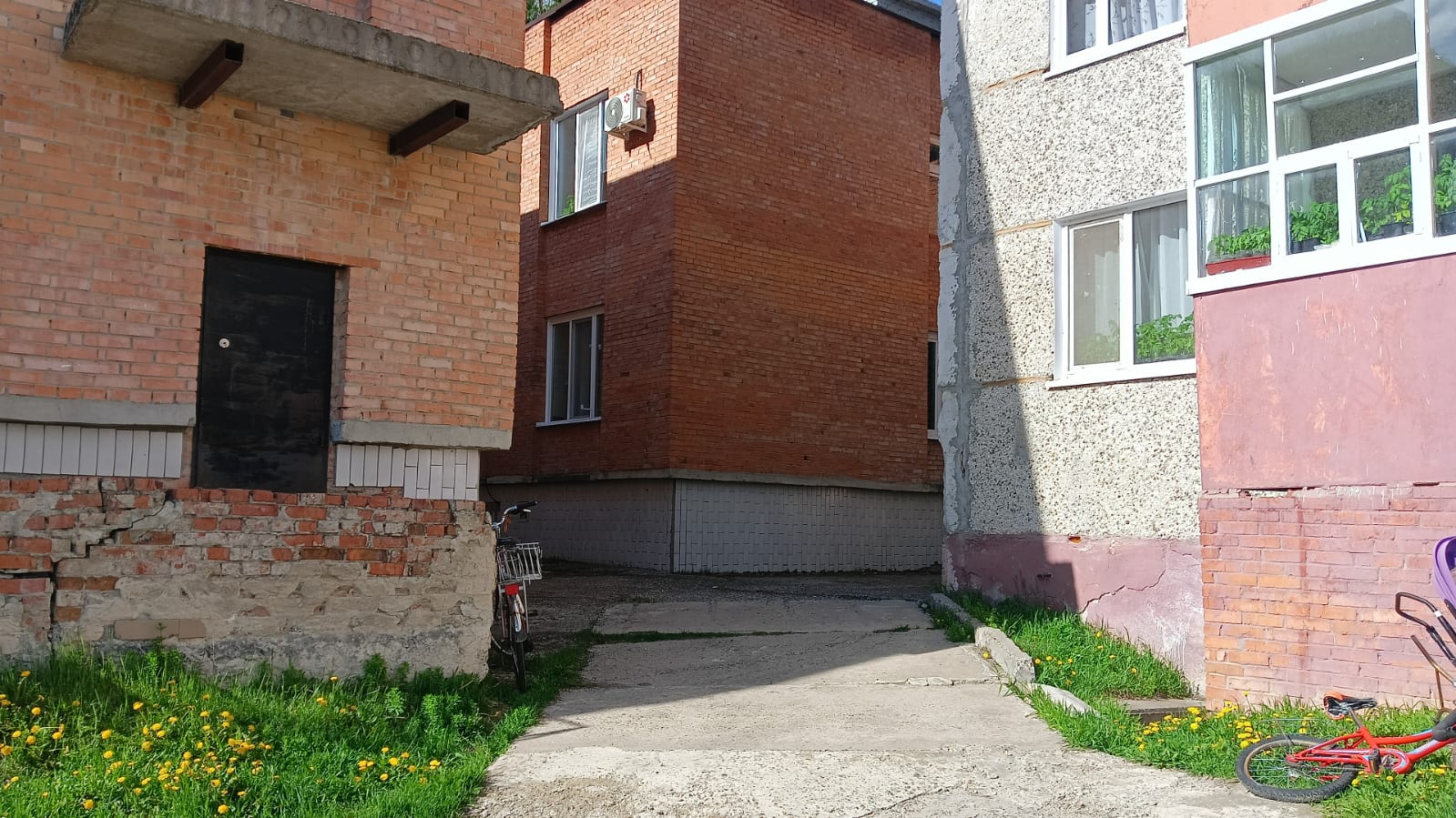 Фото: Помещение - г. Кедровый, 1 мкр test