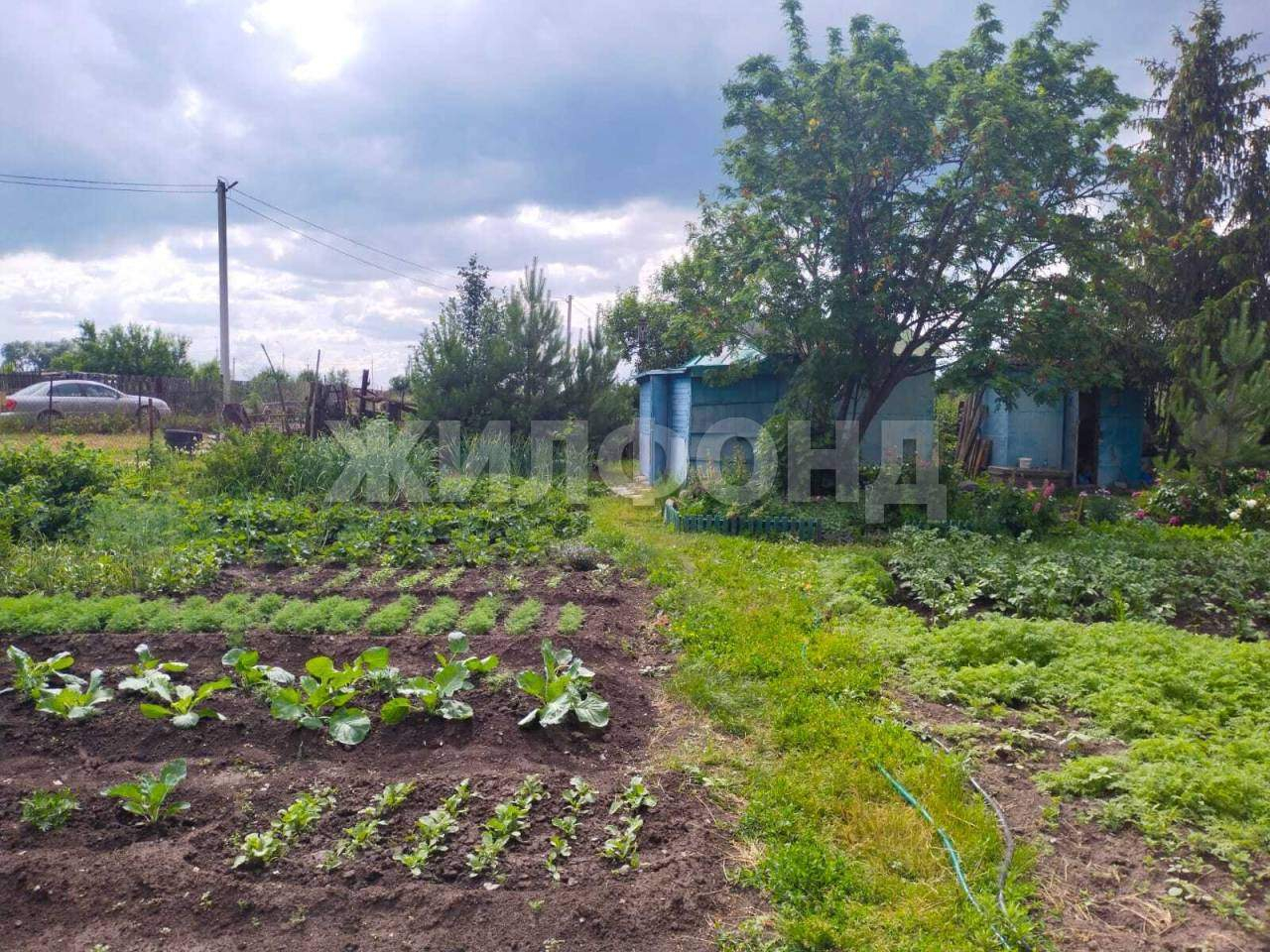 Продам земельный участок 900 м.кв.