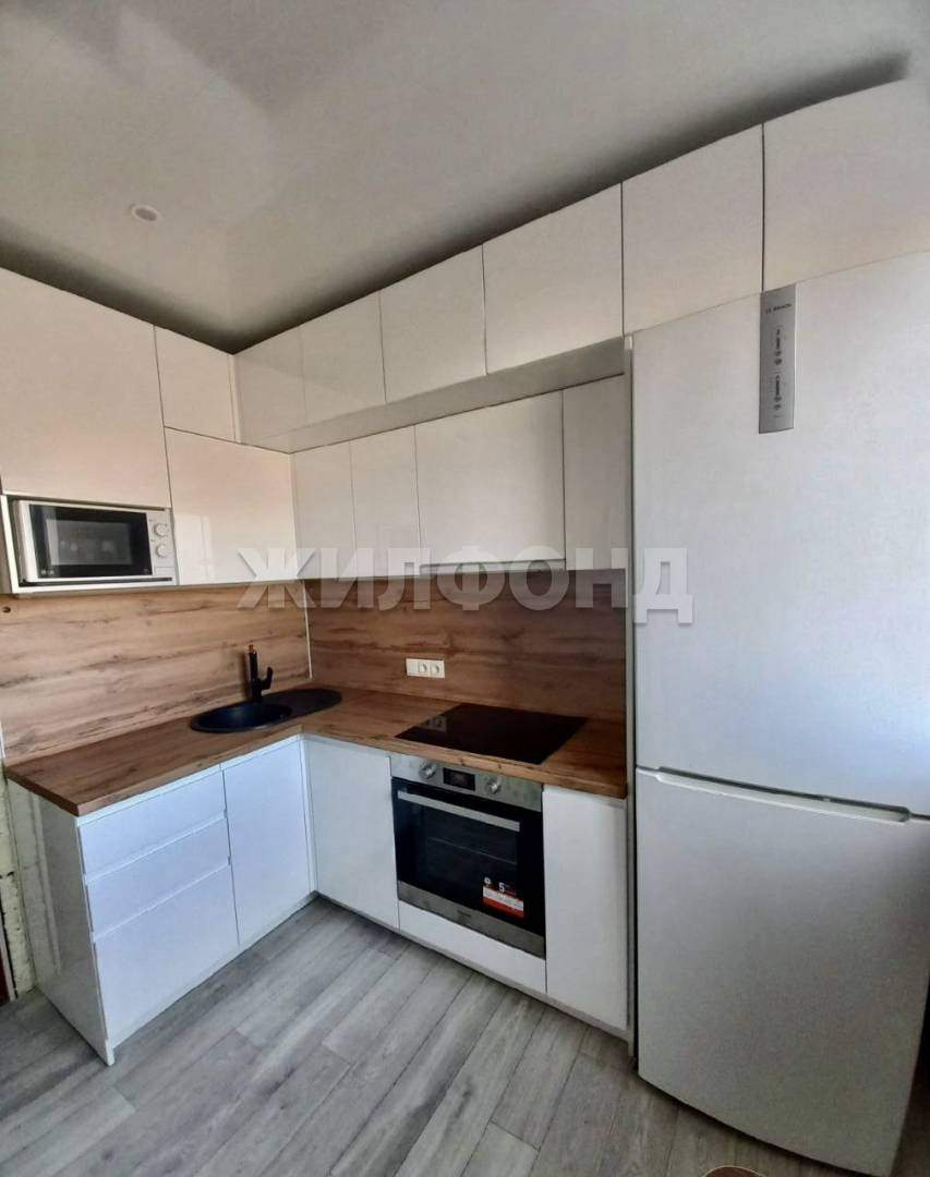 Квартира на продажу в Тольятте, Свердлова улица, 19