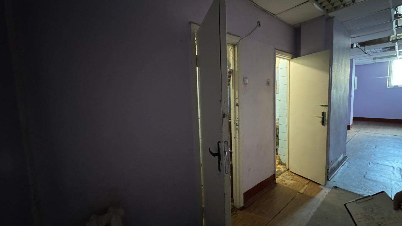 Фото: Продажа офиса 2.2 м2 test