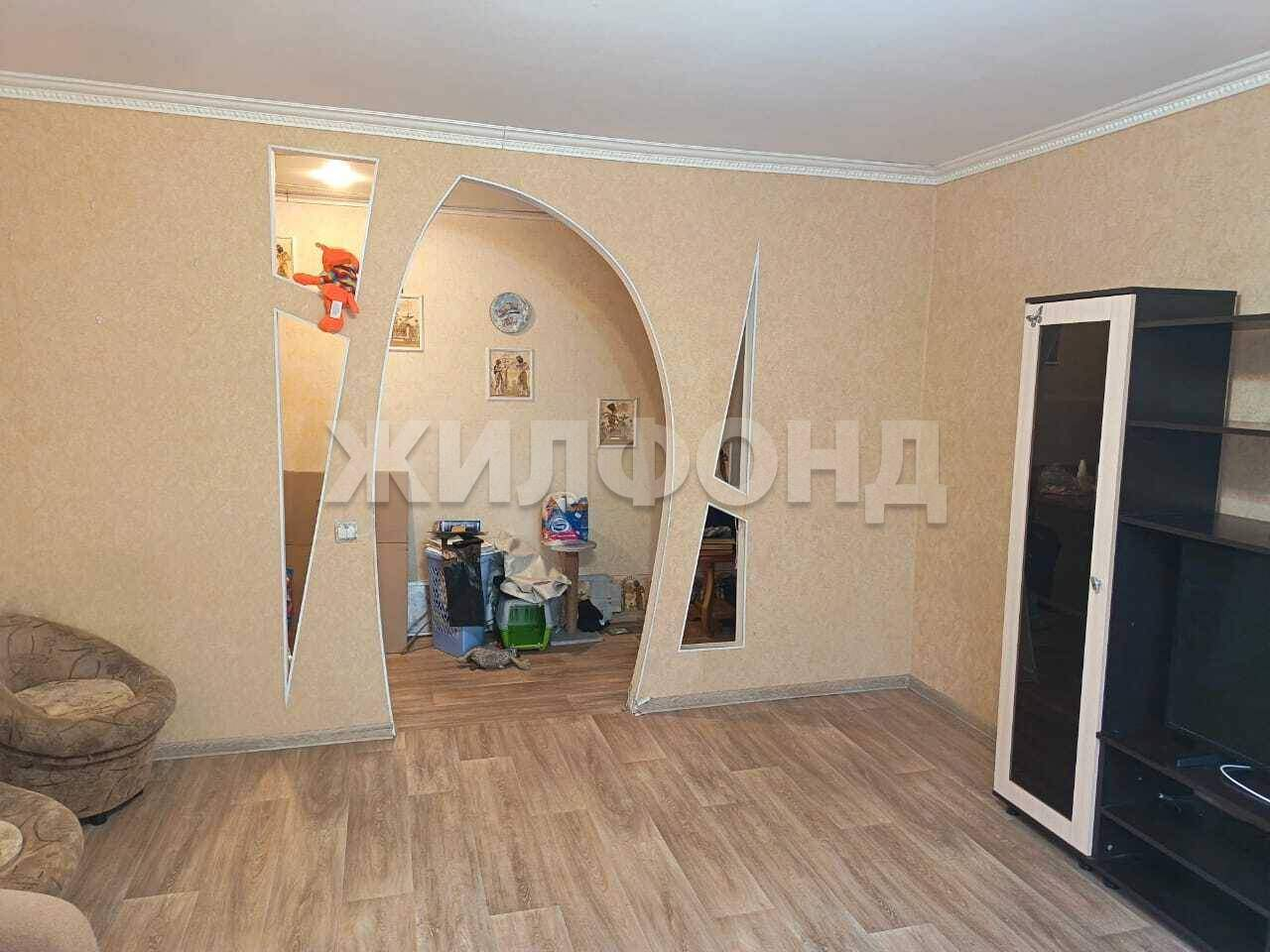 Квартира на продажу в Тольятте, Дзержинского улица, 75