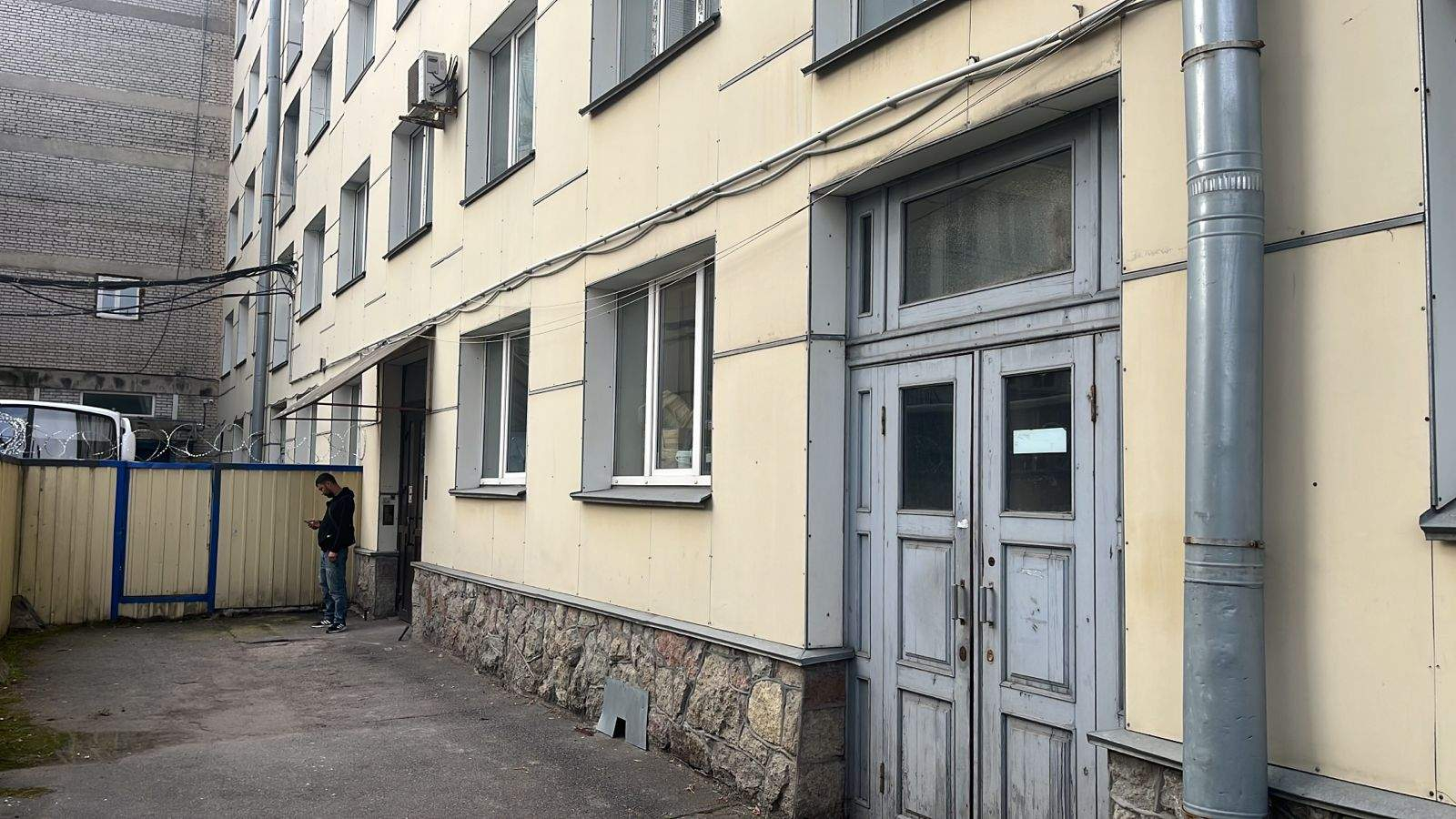 Фото: Продажа офиса 12.4 м2 test