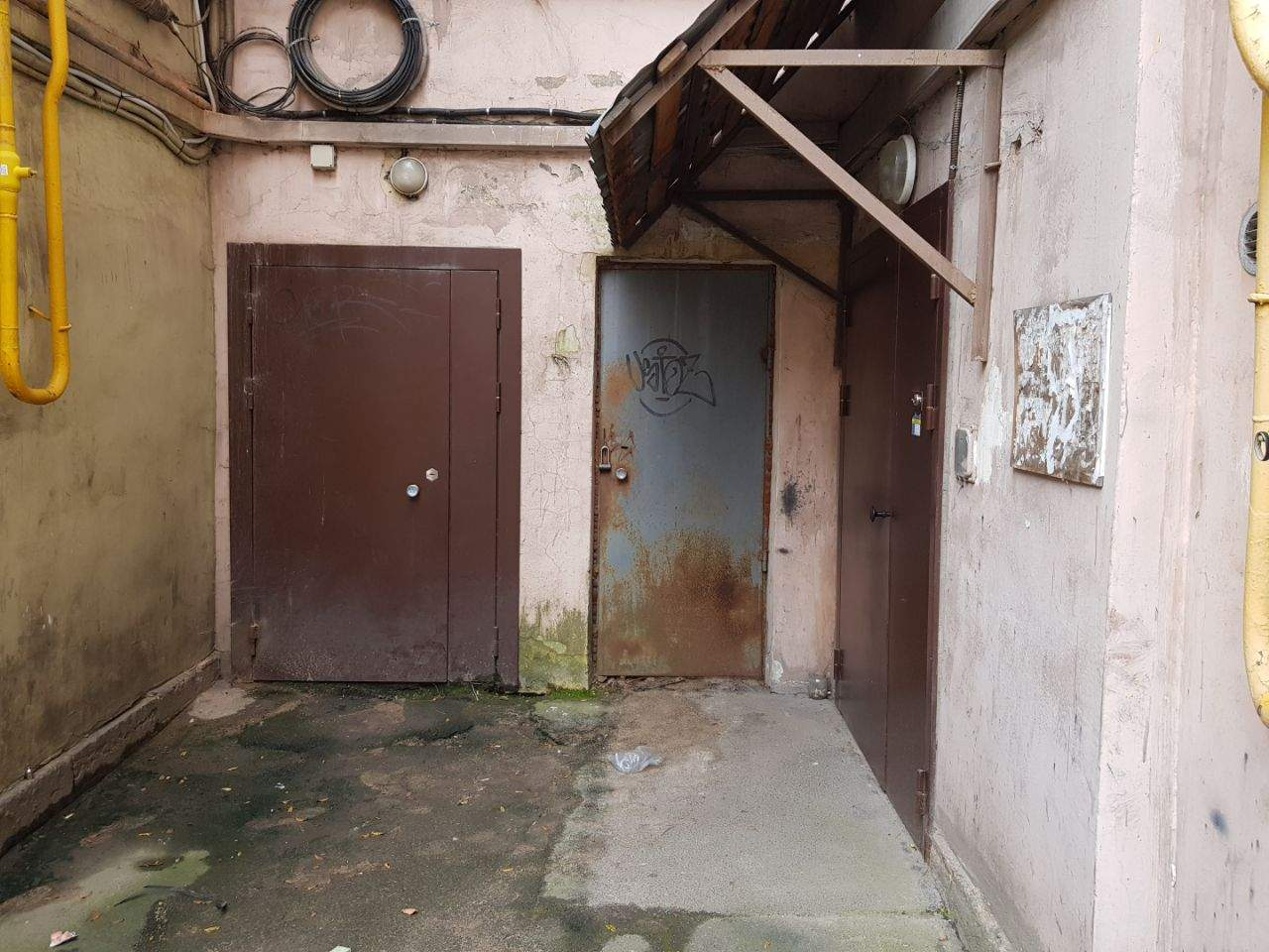 Продам офис 10.7 м.кв.