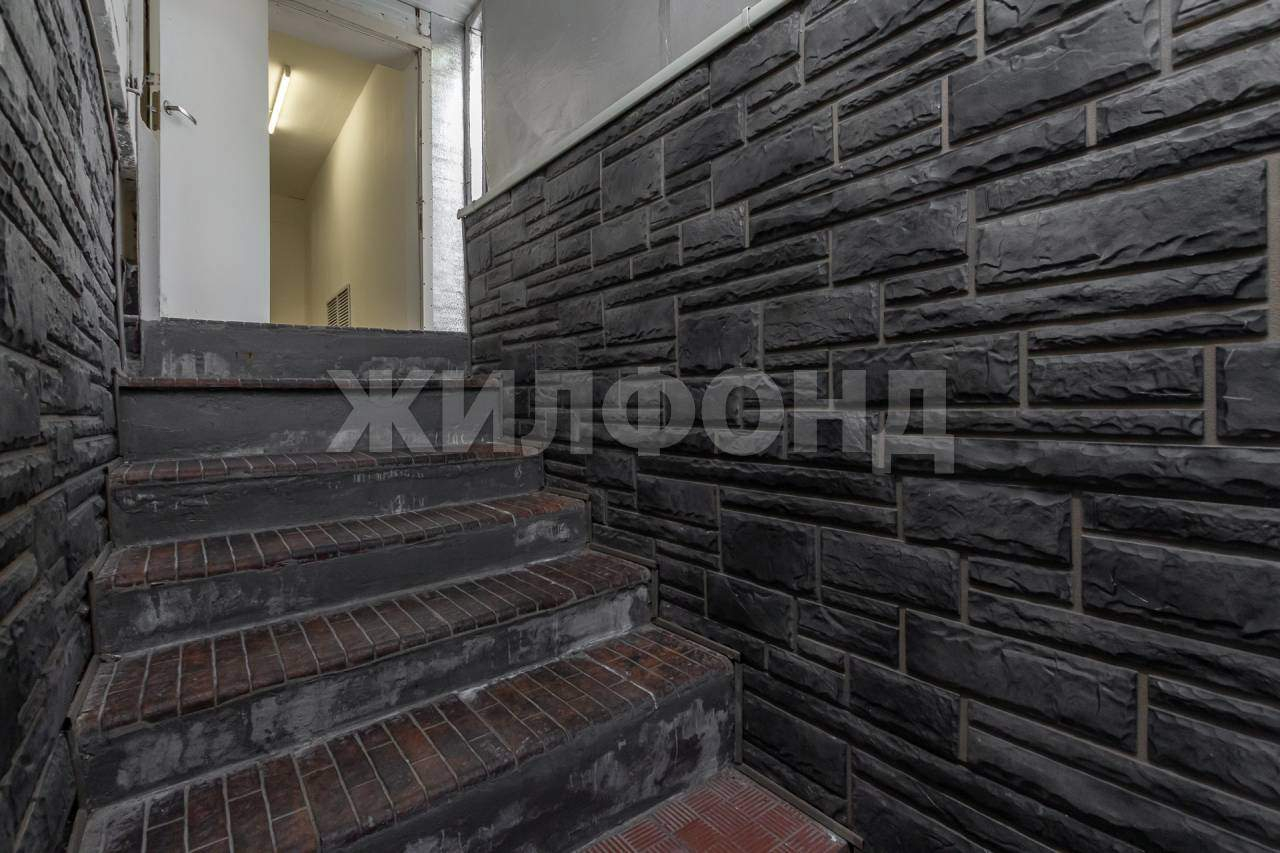 Продам помещение свободного назначения 128 м.кв.