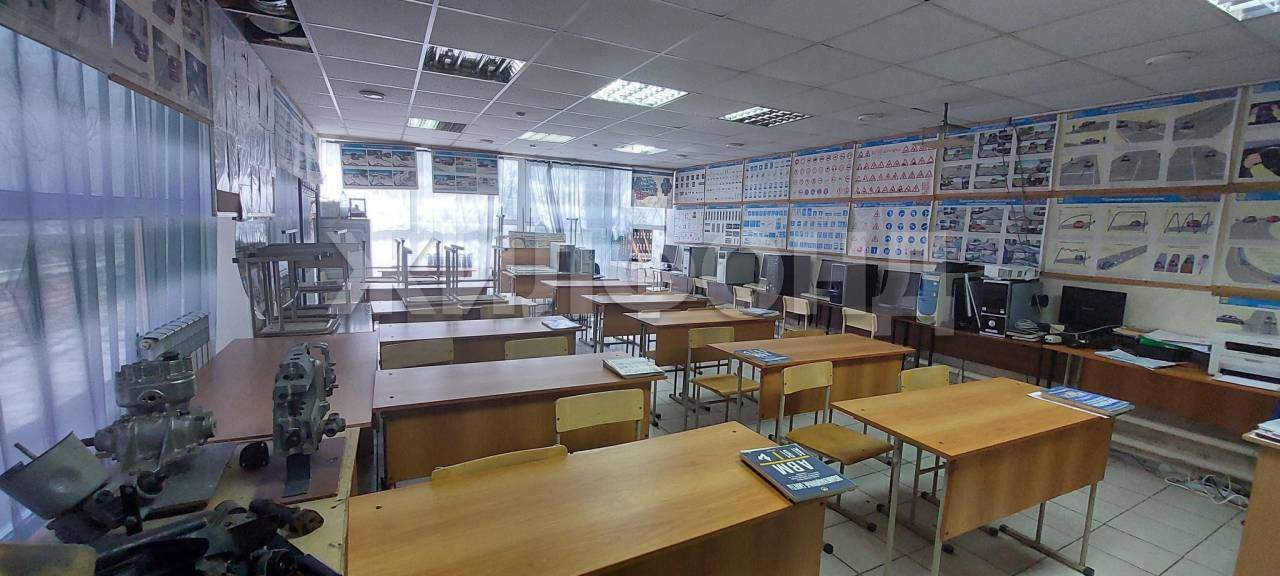 Продам помещение свободного назначения 100 м.кв.