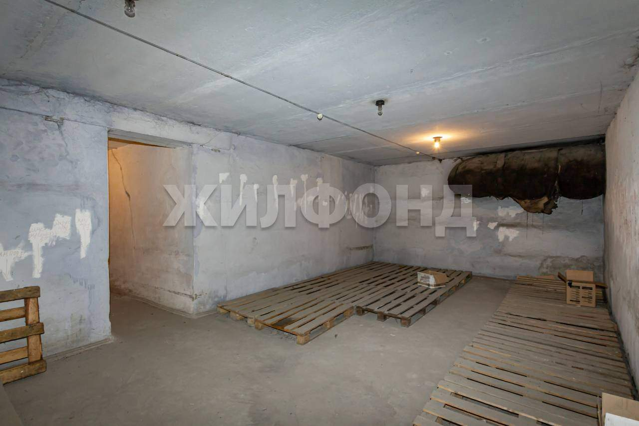 Помещение свободного назначения на продажу в Барнауле, Воровского улица, 112 фото №15