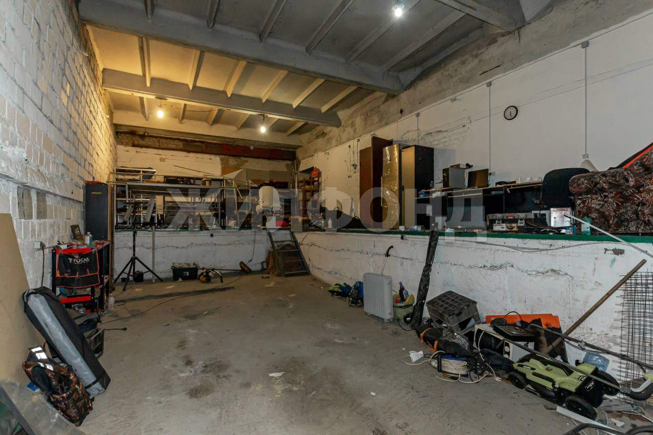 Продам помещение свободного назначения 802 м.кв.