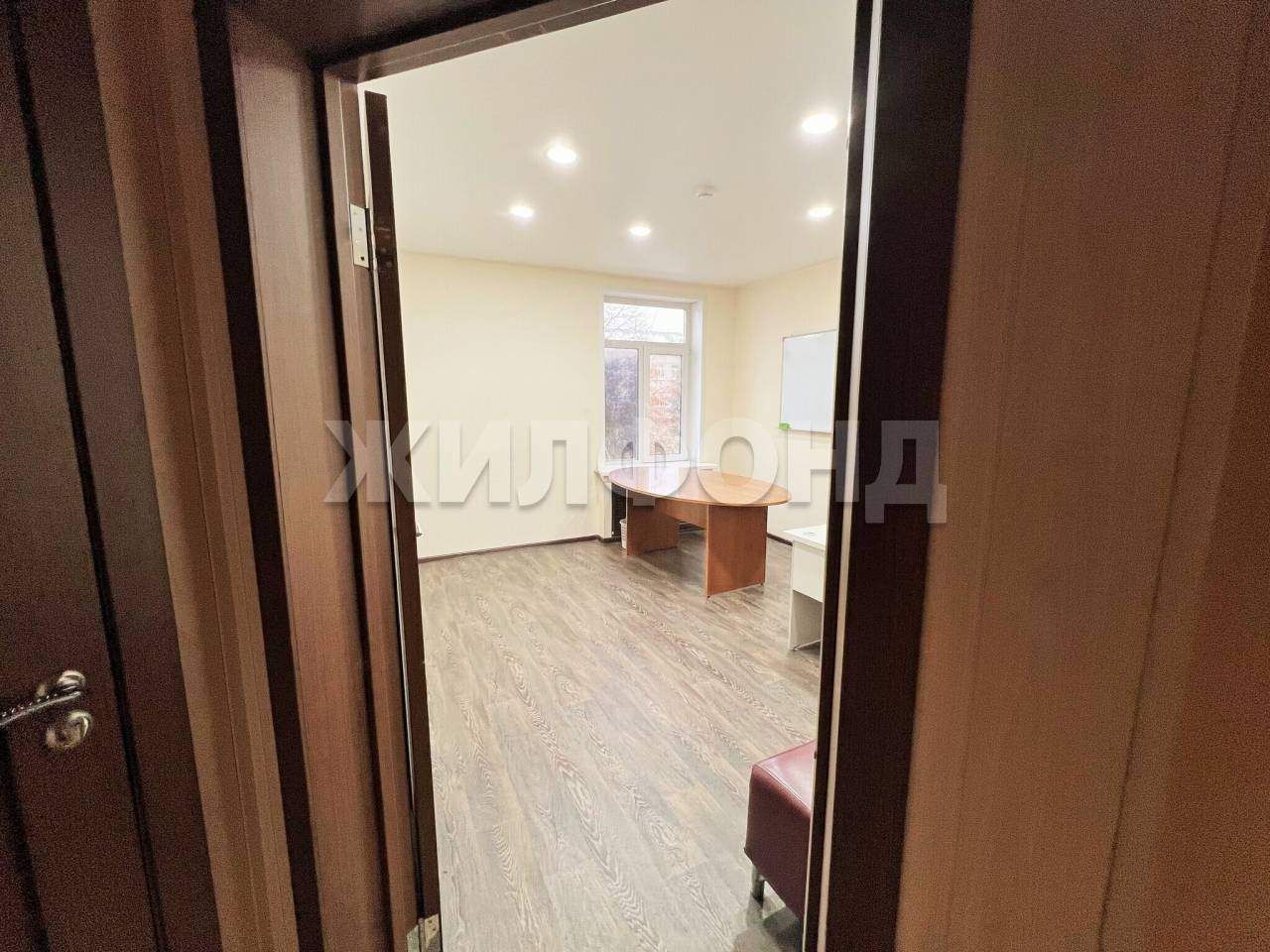 Продам помещение свободного назначения 30 м.кв.