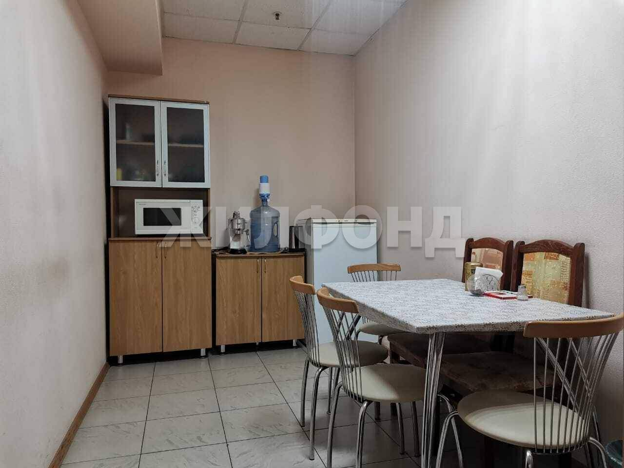 Фото: Продажа офиса 99 м2 test