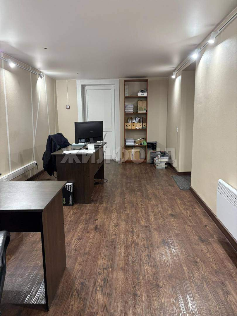 Фото: Продажа офиса 130 м2 test