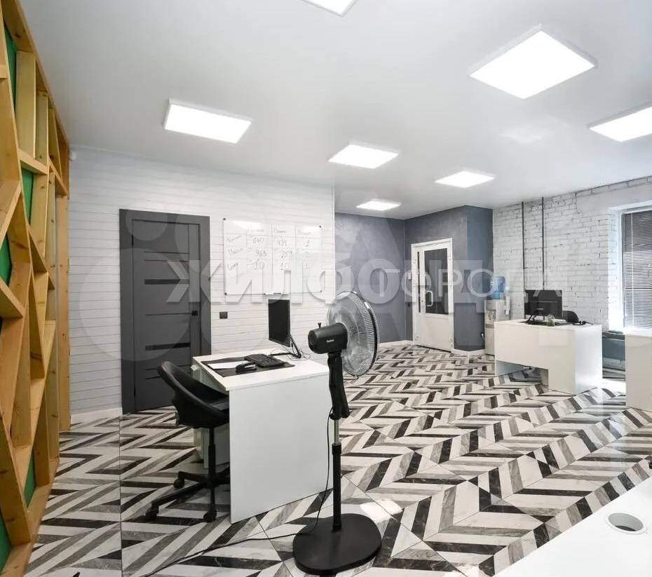 Фото: Продажа офиса 53 м2 test