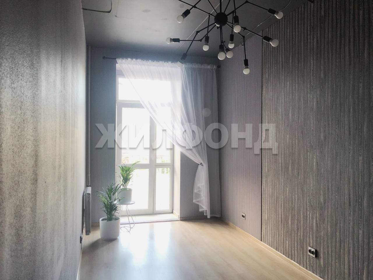 Фото: Продажа офиса 15 м2 test