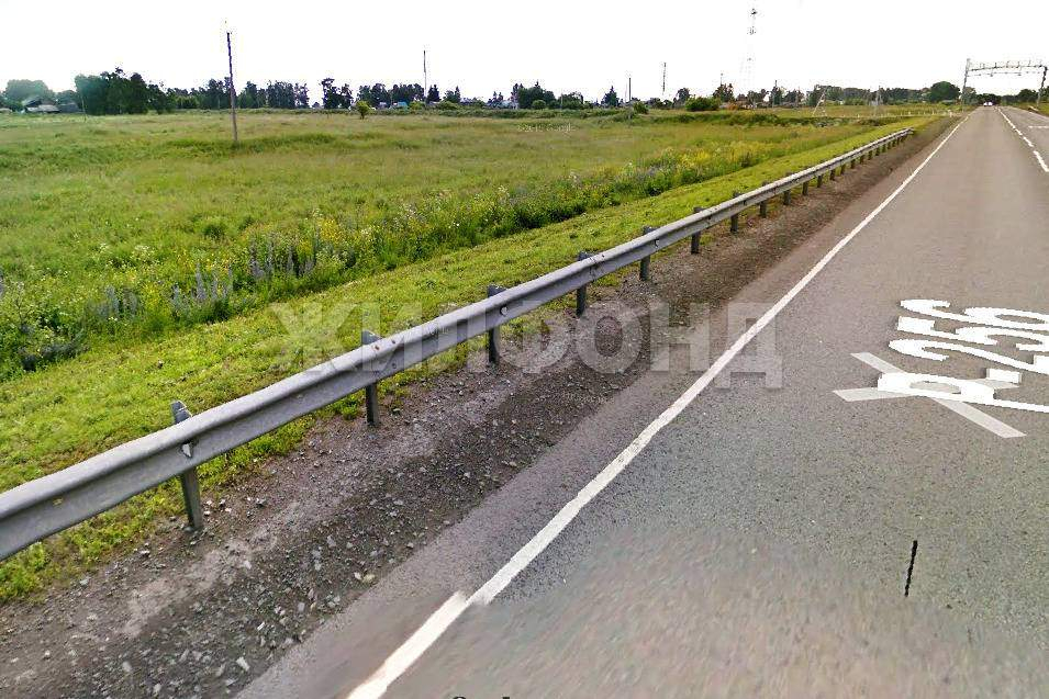 Продам земельный участок 2500 м.кв.