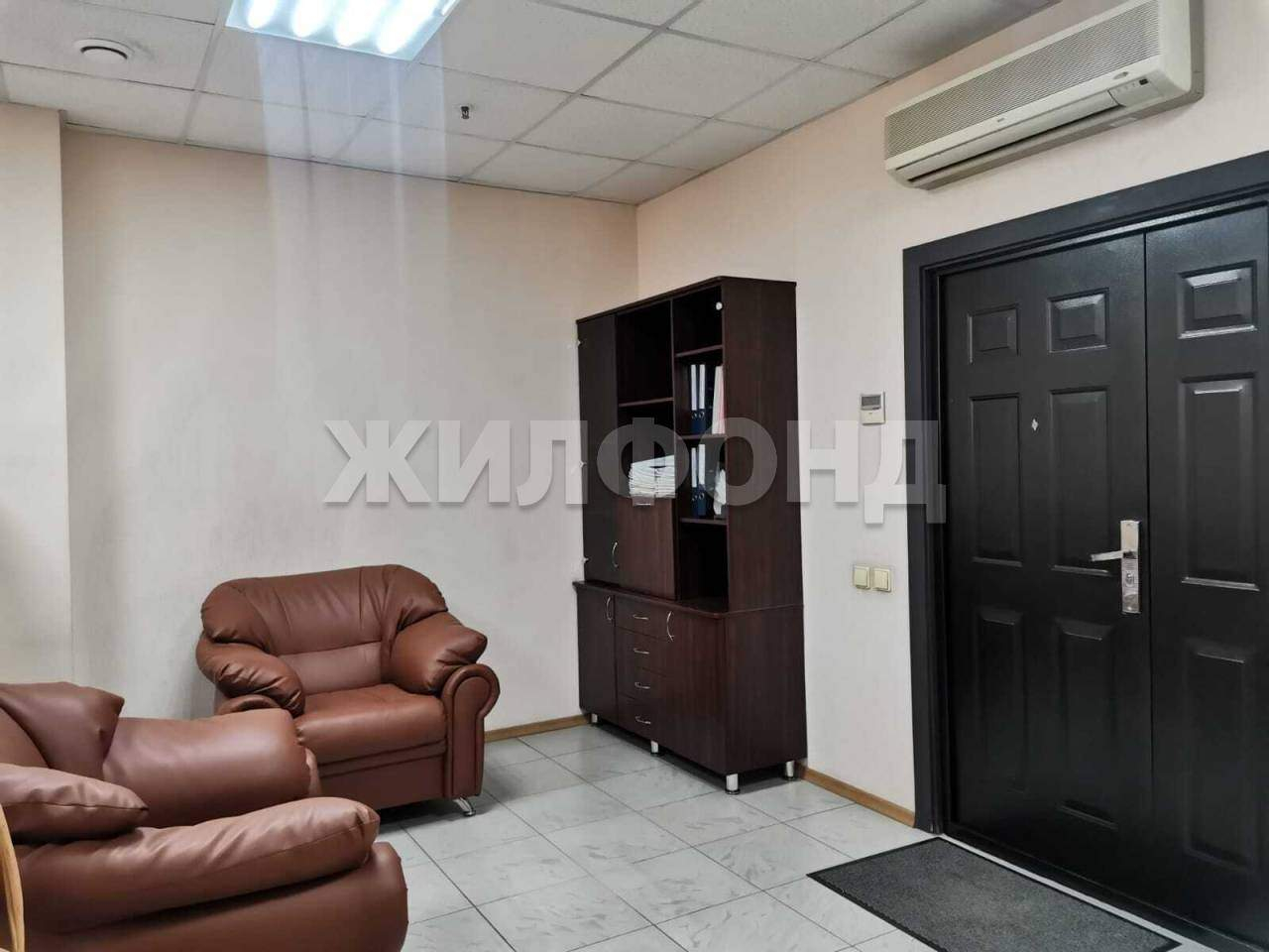 Фото: Продажа офиса 99 м2 test