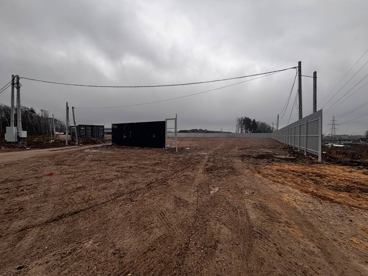 Сдам в аренду земельный участок 3000 м.кв.