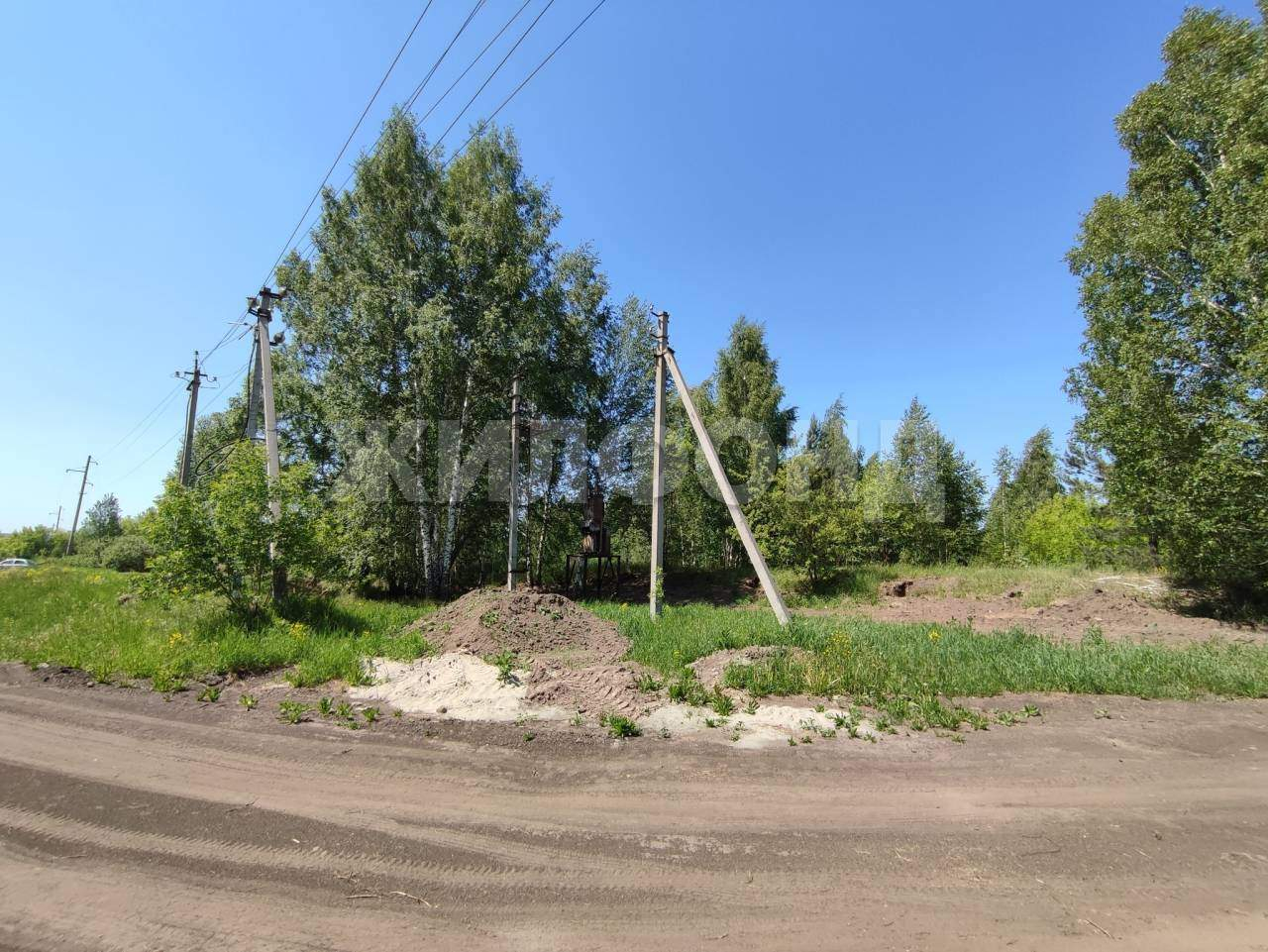 Продам земельный участок 26900 м.кв.