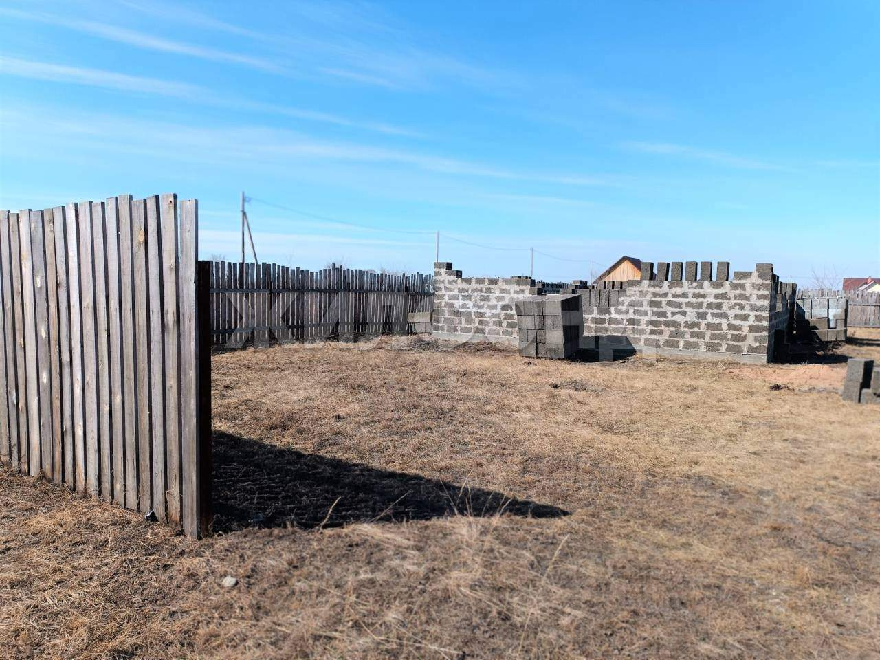 Продам земельный участок 940 м.кв.