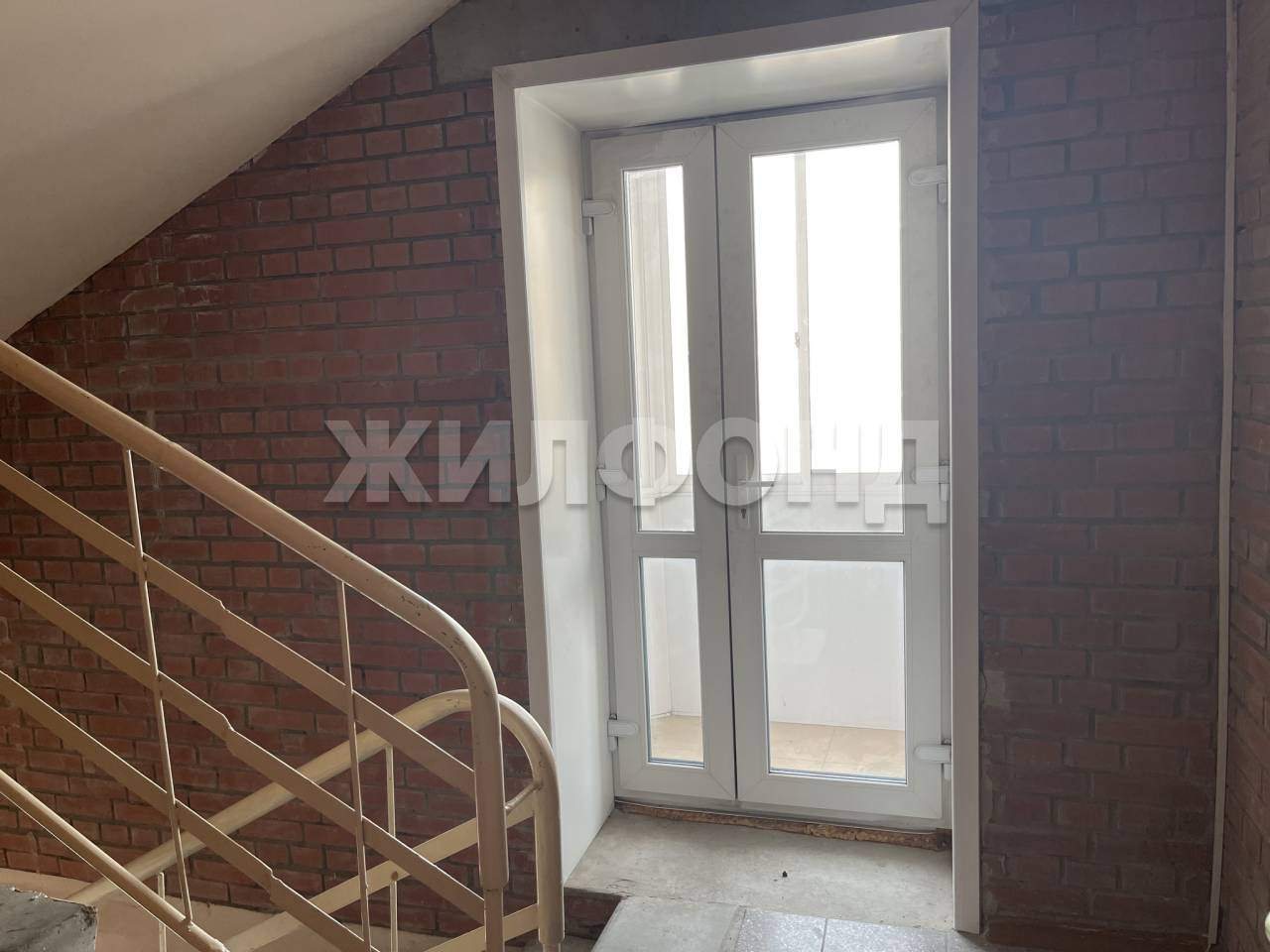 Фото: Продажа офиса 63 м2 test