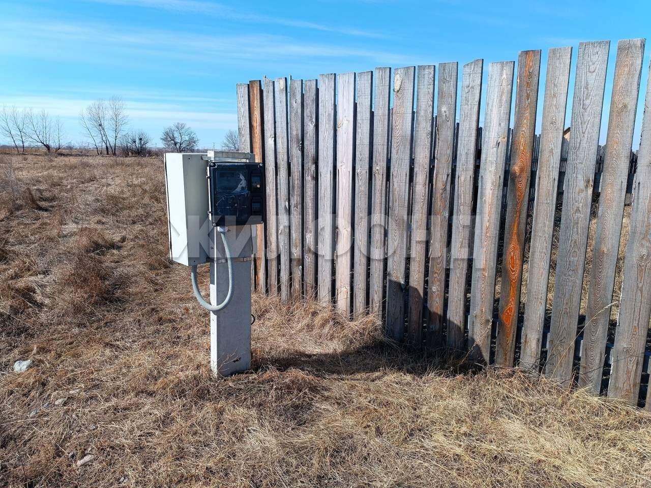 Продам земельный участок 940 м.кв.