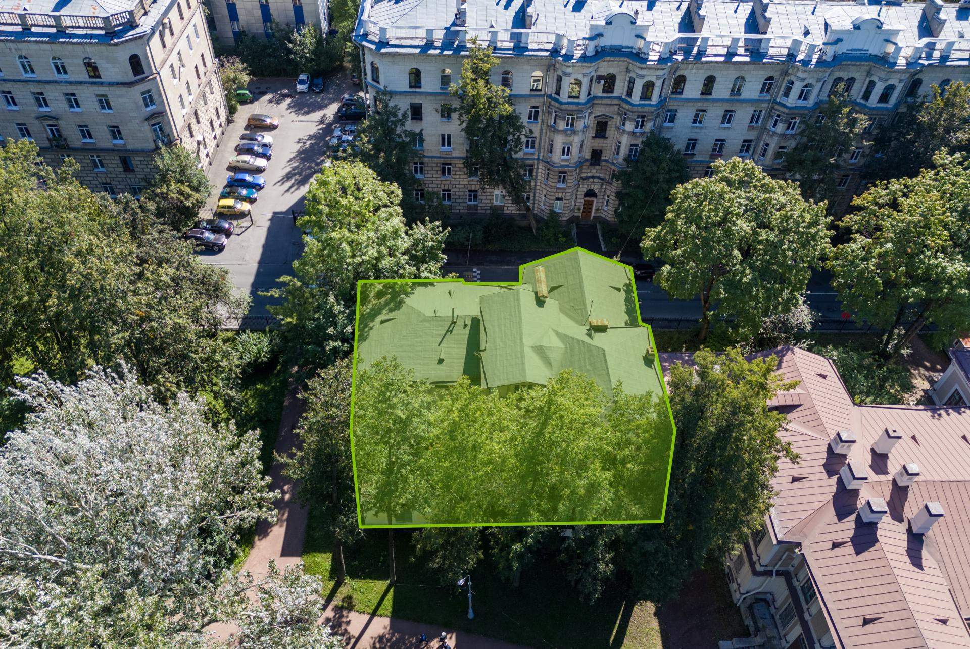 Продам торговое помещение 837.2 м.кв.