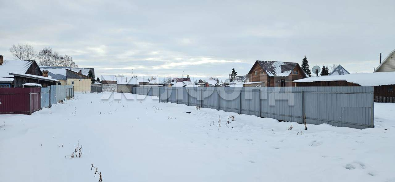 Продам земельный участок 694 м.кв.