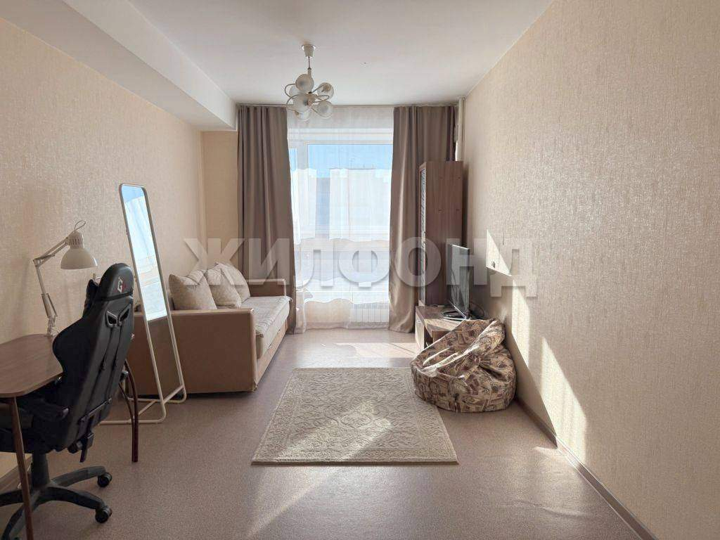 Квартира на продажу в Томске, Челюскинцев улица, 2 фото №0